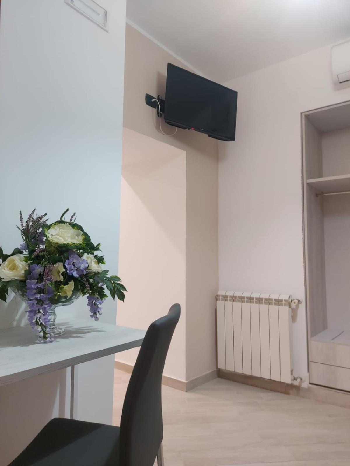 Kalgheros Luxury Rooms Agrigento Bagian luar foto