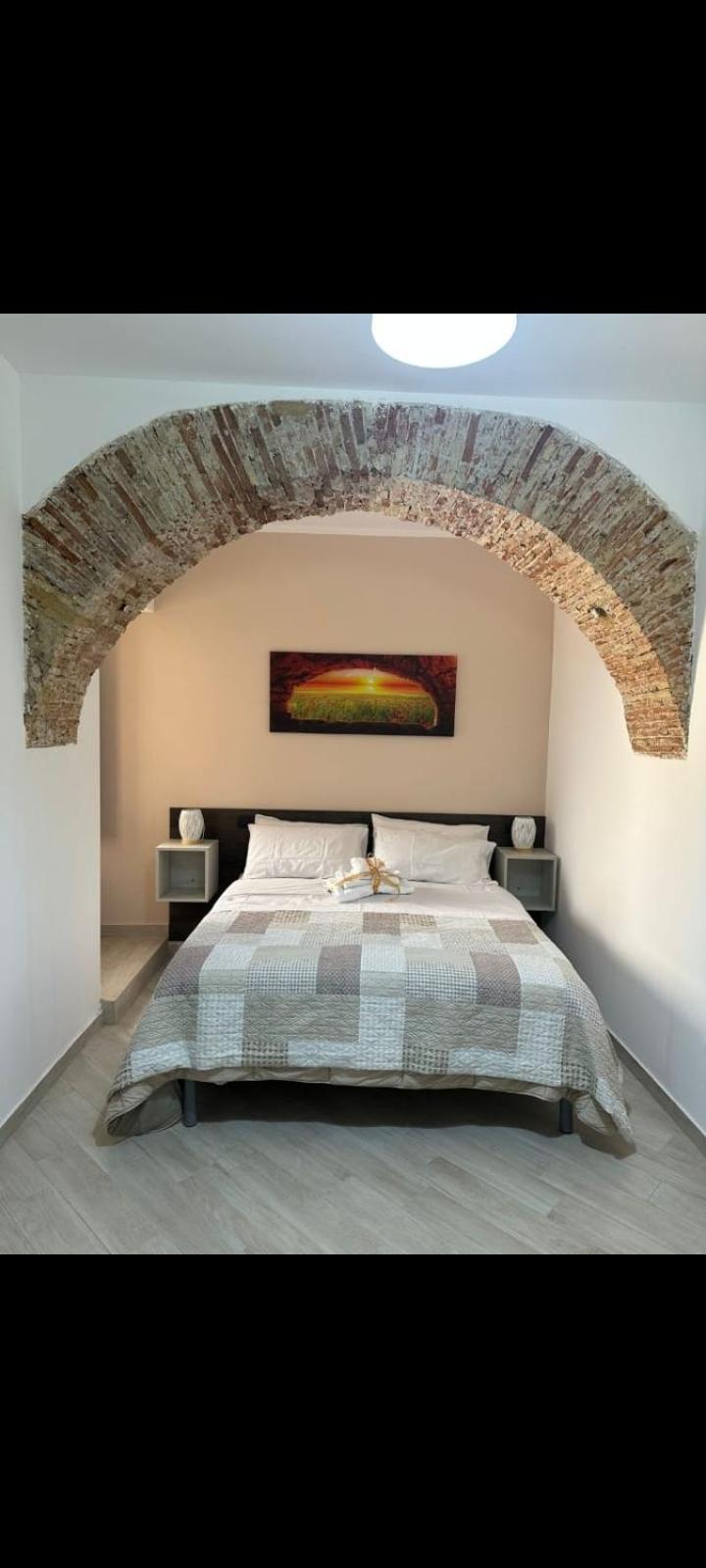 Kalgheros Luxury Rooms Agrigento Bagian luar foto