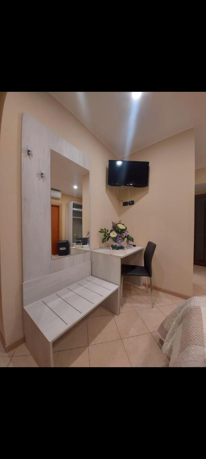 Kalgheros Luxury Rooms Agrigento Bagian luar foto