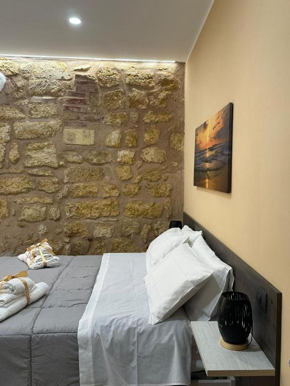 Kalgheros Luxury Rooms Agrigento Bagian luar foto